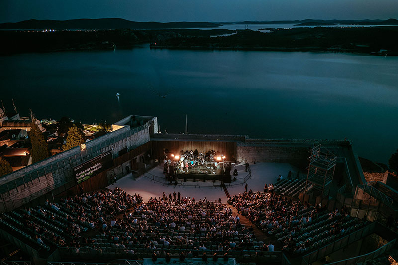 Philip Lassiter & Cory Wong na tvrđavama u Šibeniku