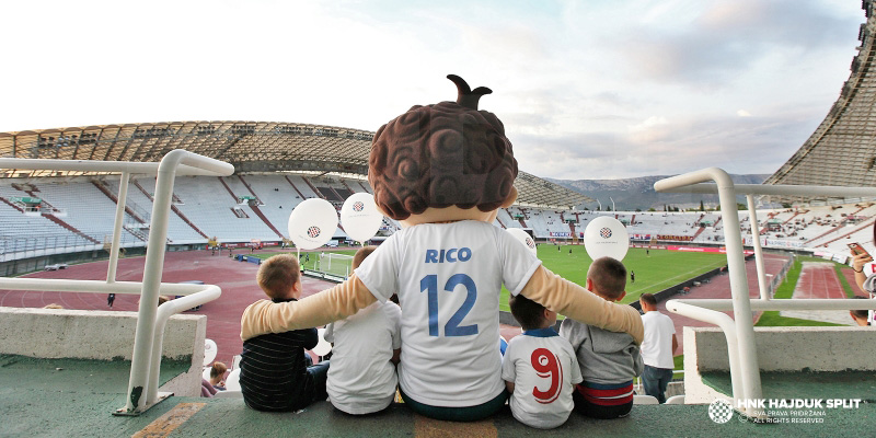 Poseban doživljaj za navijače na utakmici s Gornikom: Prvi puta fan zona na terenu!