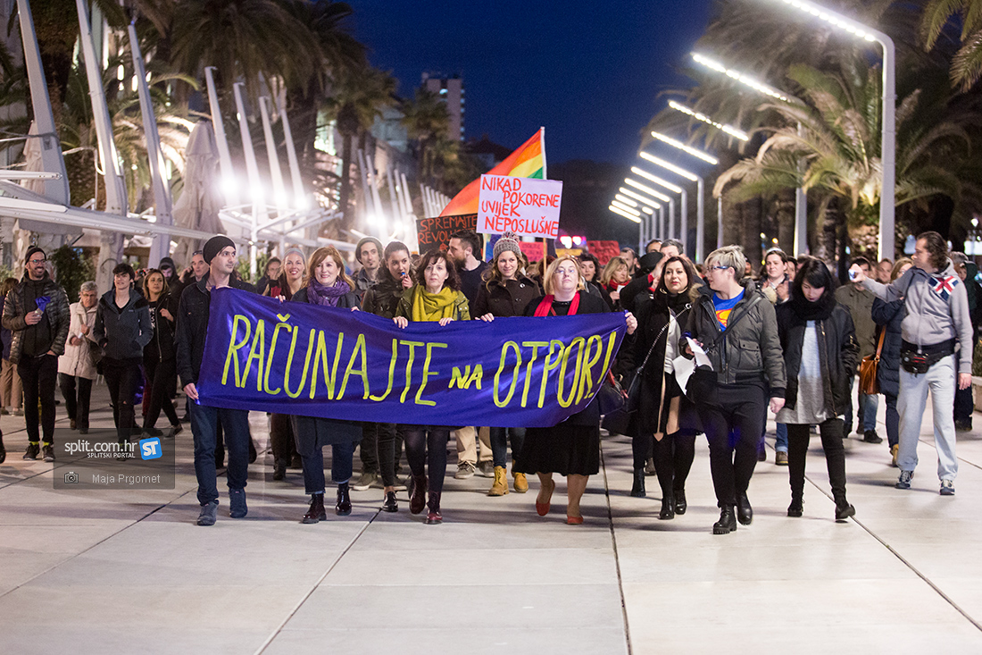 Održan Noćni marš za prava žena