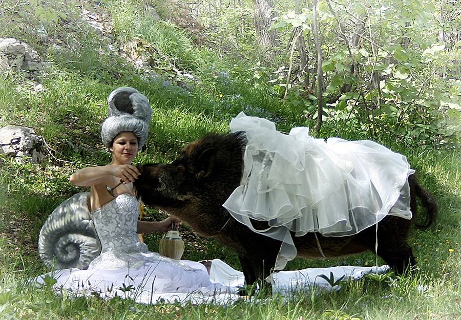 Izložba video performansa Tajči Čekade u Salonu Galić