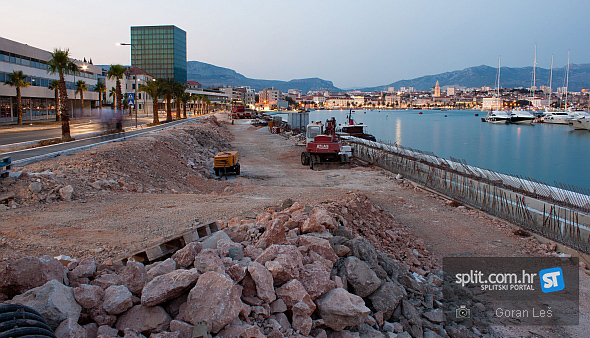 Bezobrazluk sa zapadne strane